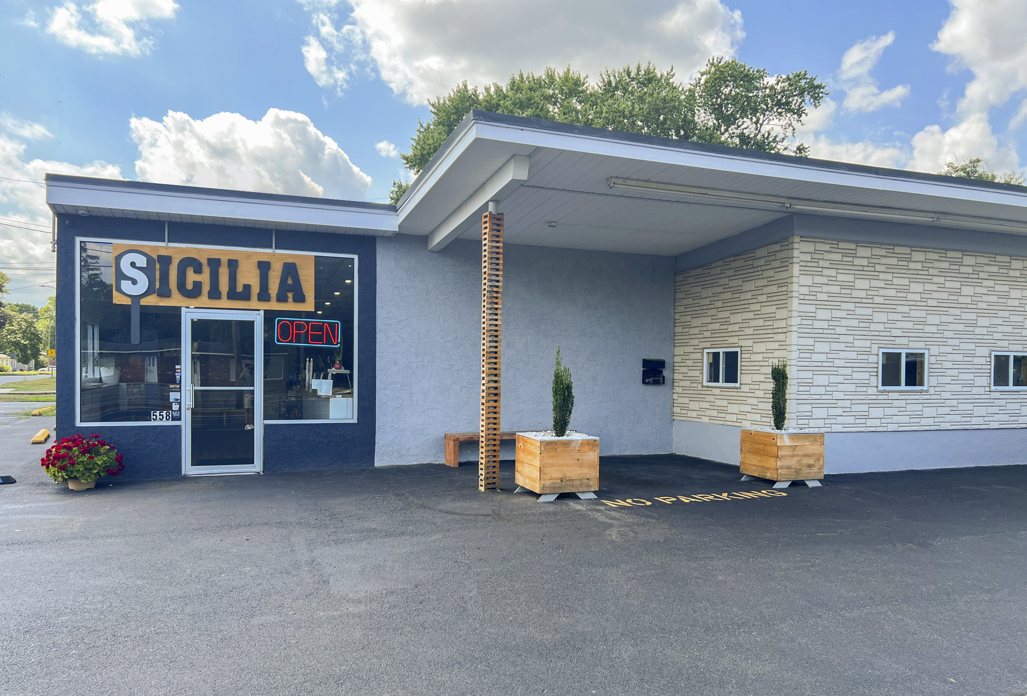 Restaurant banner image